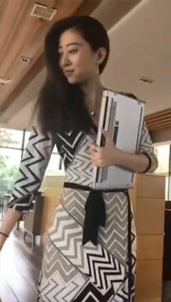 有美女撩我