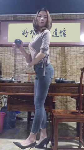 茶楼美女